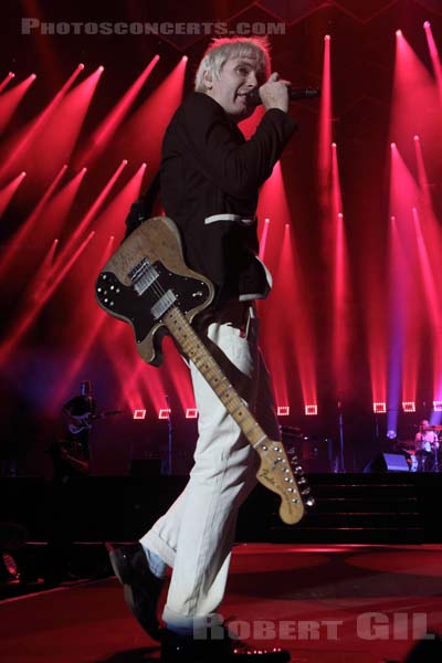 FRANZ FERDINAND - 2017-08-25 - SAINT CLOUD - Domaine National - Grande Scene - 
